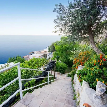 Orleans Gæstehus Amalfi