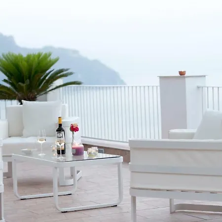 Orleans Gæstehus Amalfi